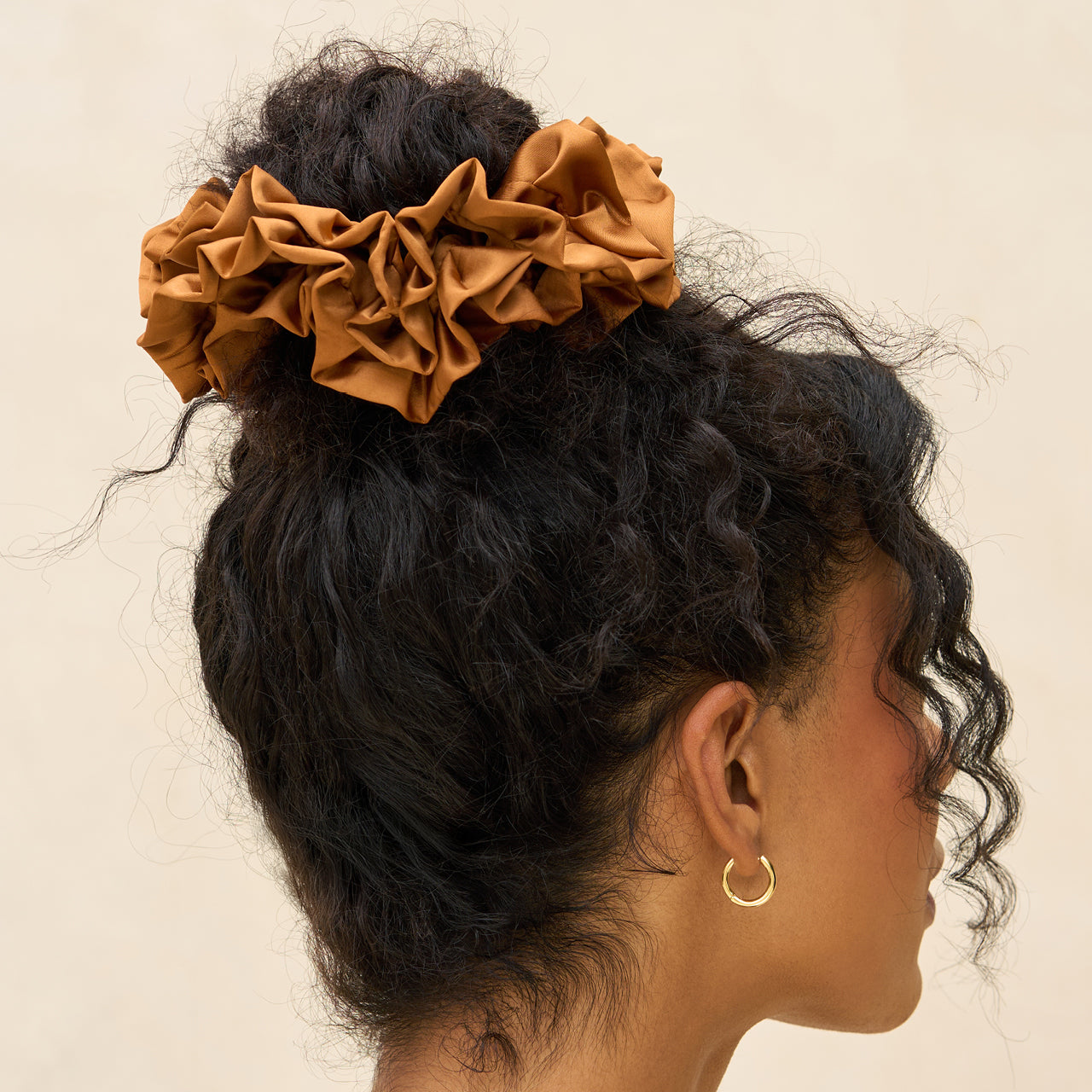 Camel Ruffle Scrunchie - Image 3
