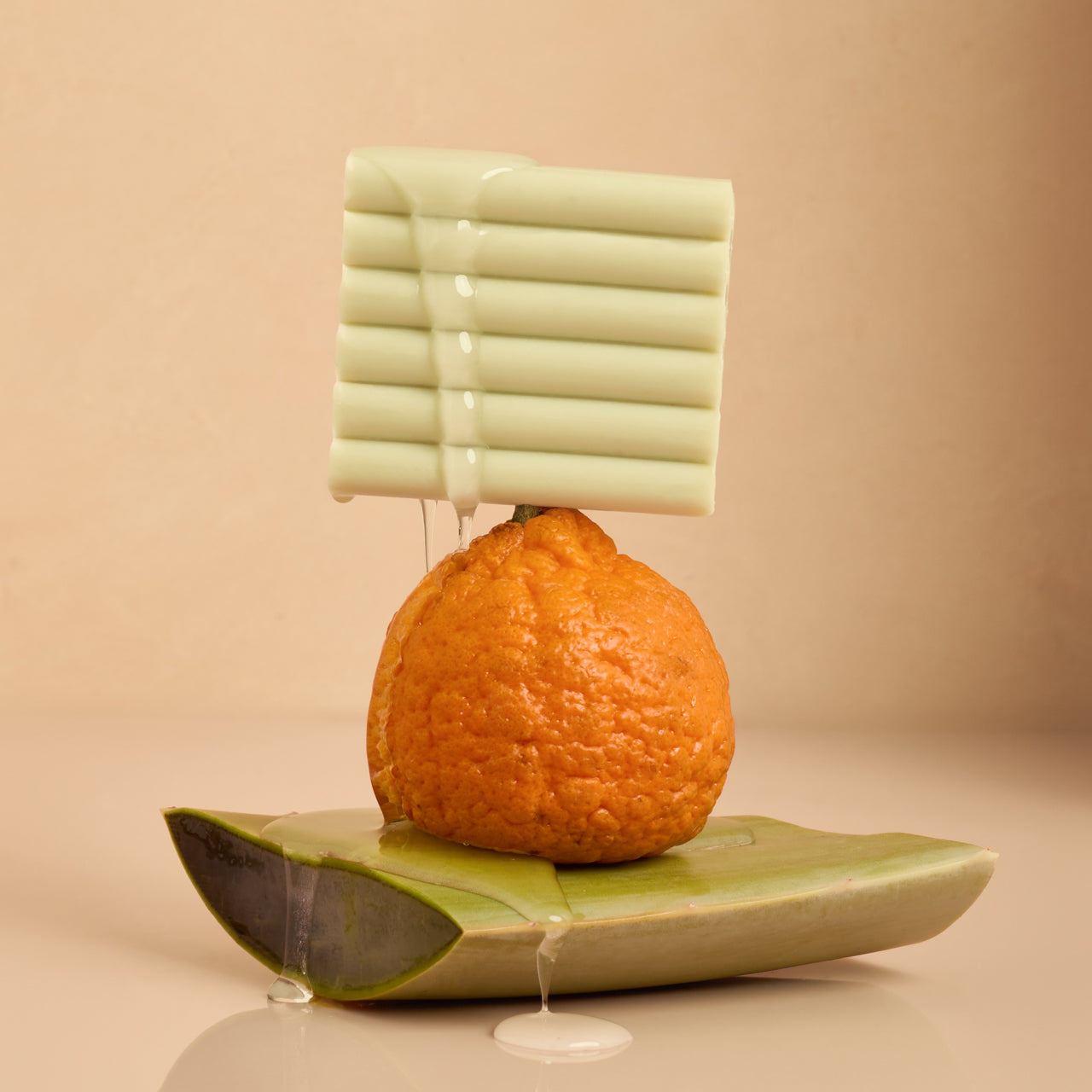 Glycolic Acid Resurfacing Face and Body Wash - Image 4