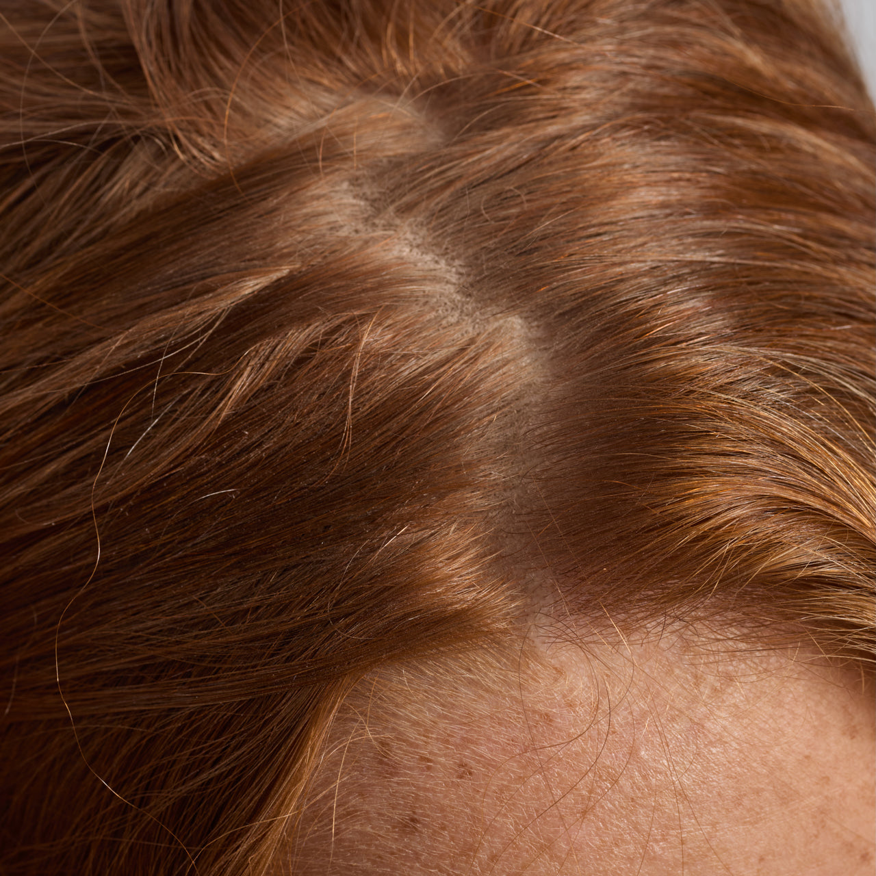 Strengthening Scalp & Hair Oil with Rosemary & Biotin - 0.34fl oz./10mL - Image 4